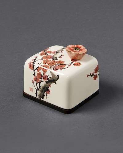 Plum Blossom Music Box