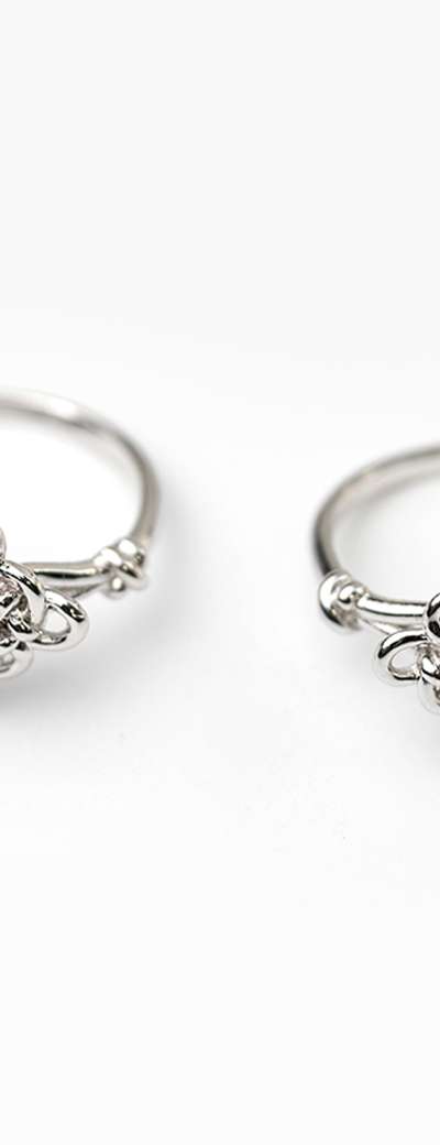 Chrysanthemum Knot Ring (Birthstone)