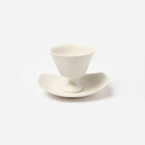 White Porcelain Pedestal Cup Set