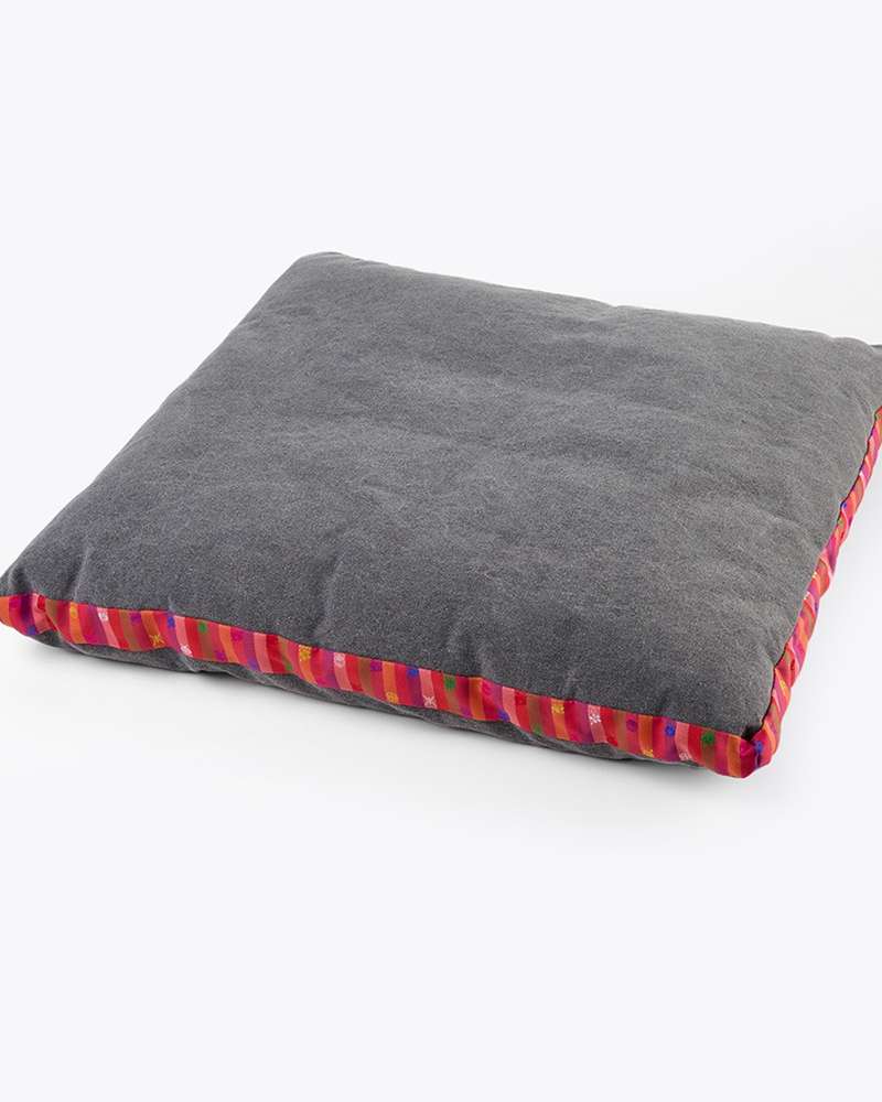 Ink Black Saekdong Floor Cushion