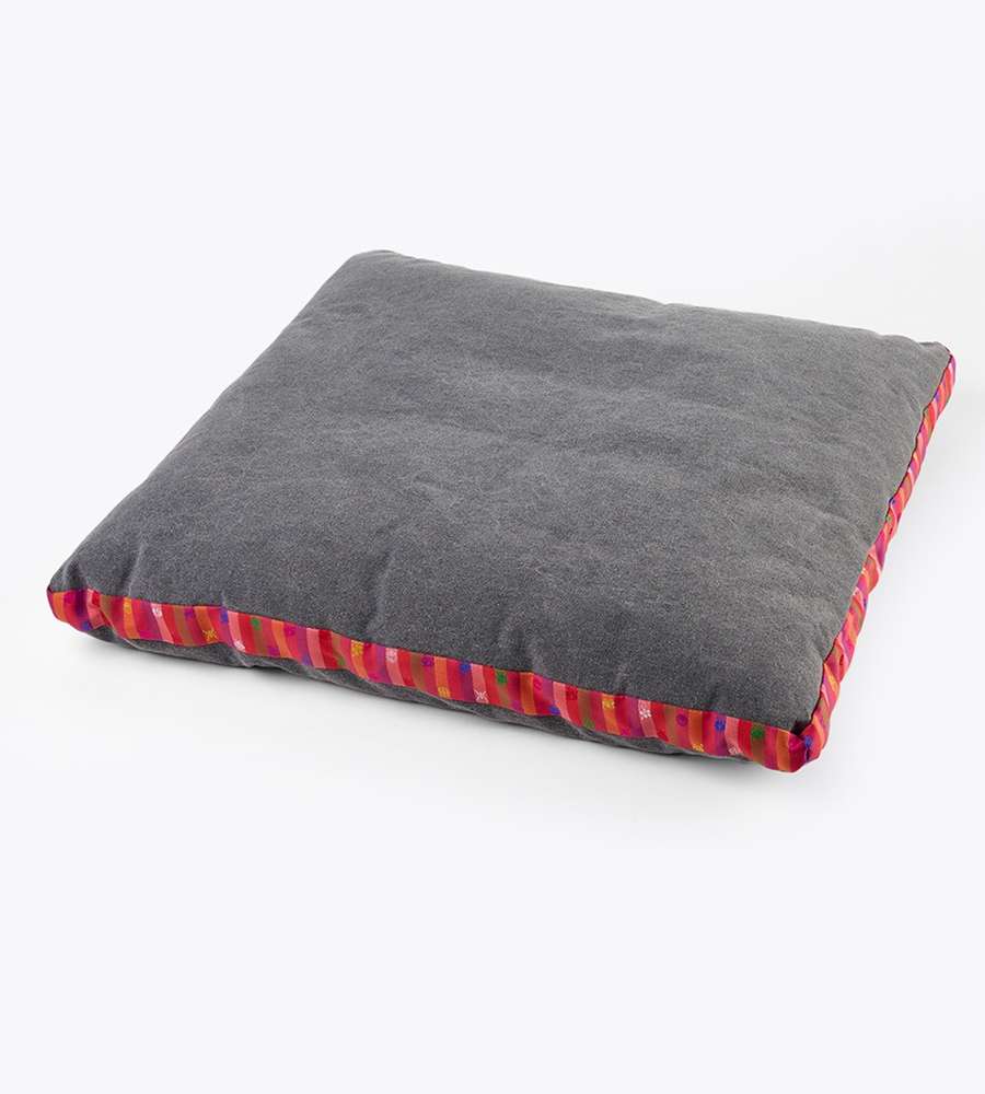 Ink Black Saekdong Floor Cushion