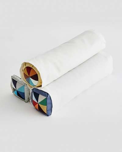 Pinwheel Neck Pillow (1pc)