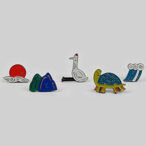 Ten Symbols of Longevity Badge