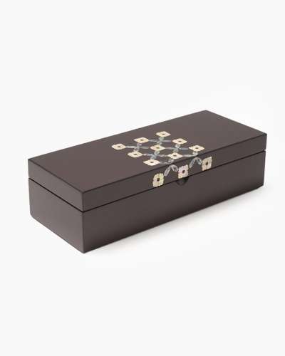 Window Lattice Flower Pattern Pen Case