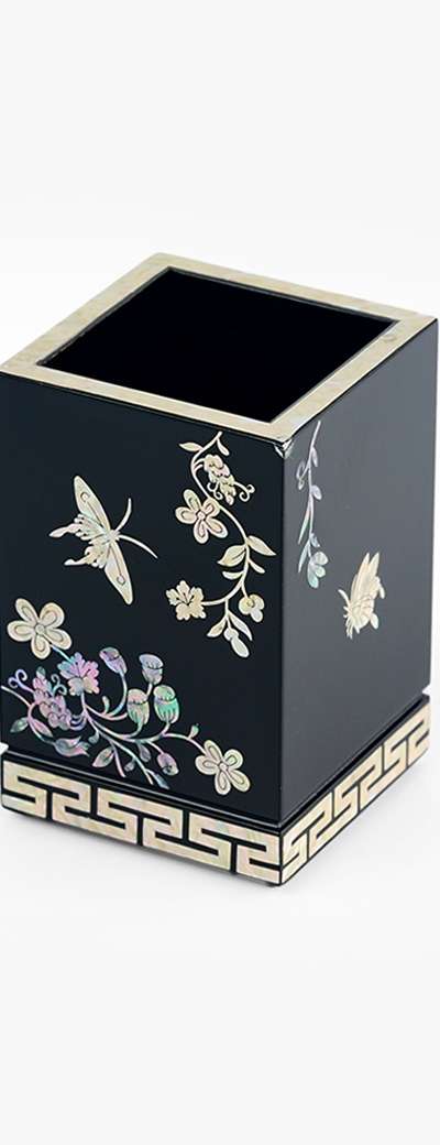 Mother-of-Pearl Butterfly Pattern Pencil Holder