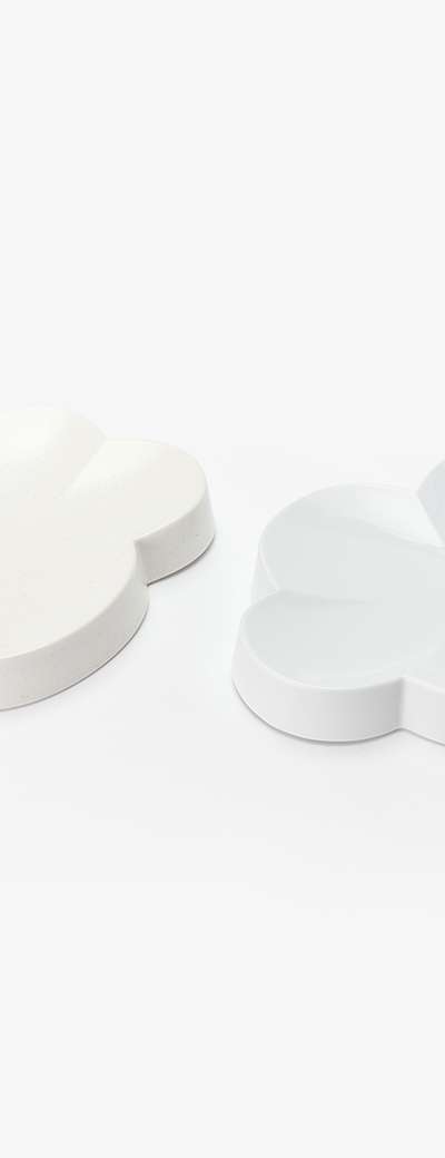White Porcelain Five-Leaf Fish Plate