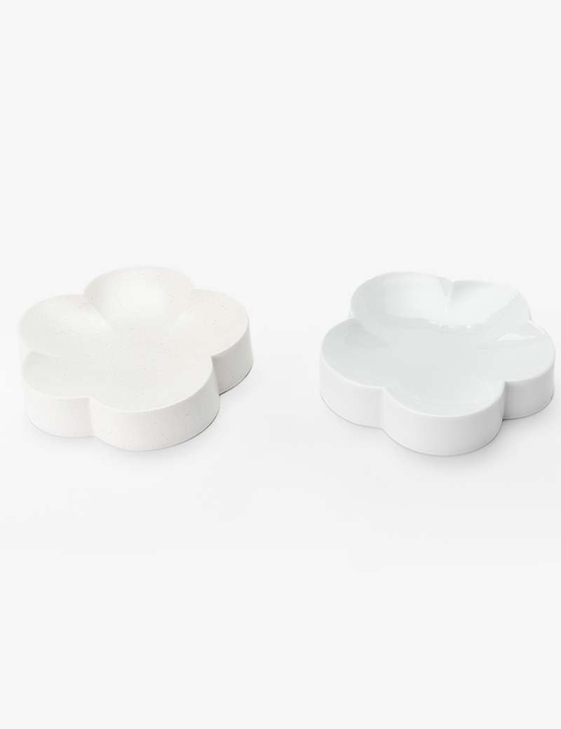 White Porcelain Five-Leaf Dish (S)