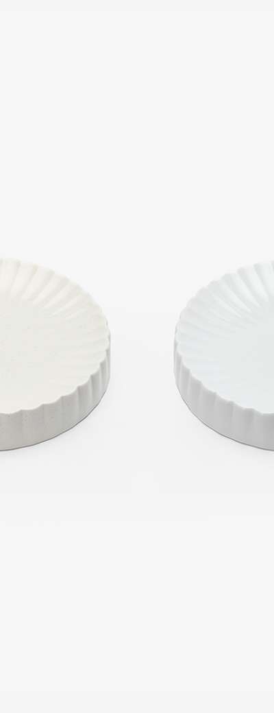 White Porcelain 32-Leaf Plate (M)