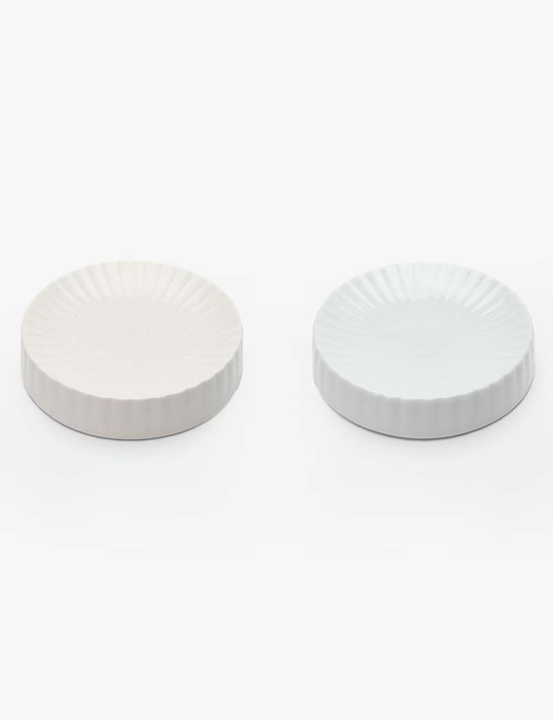 White Porcelain 32-Petal Platter (S)