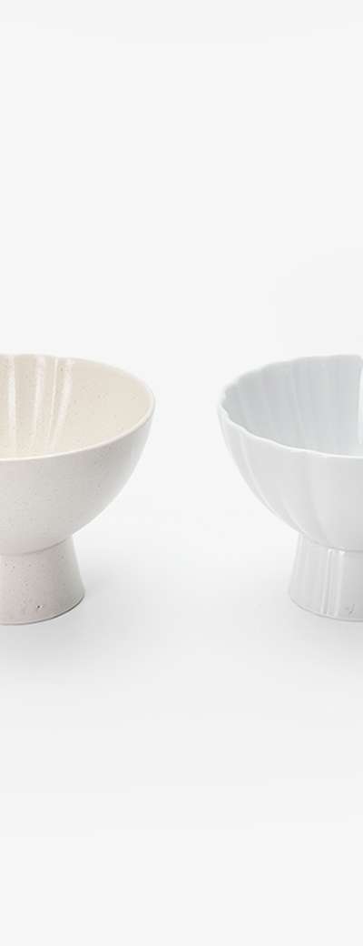 White Porcelain Half-Round Dessert Pedestal Bowl