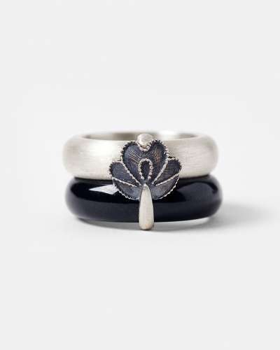 Flower Bud Silver and Black Jade Ring