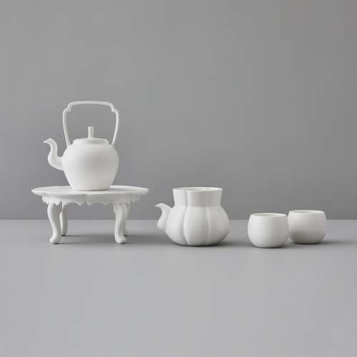 Flower Butterfly-Pattern Tea Set with Small Table (White)