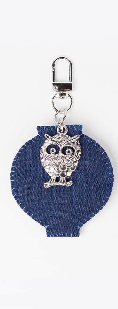 Natural-Dyed Moon Jar Keyring (Large)