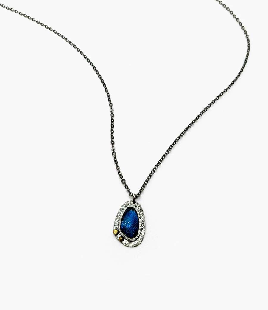 Moon Meeting Necklace 3