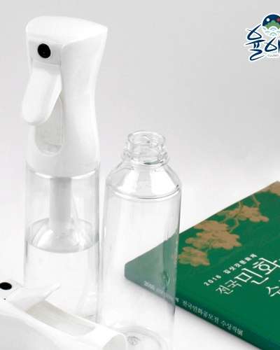 均一な霧噴き力 ミスト噴霧器 美容室用スプレー 300ml