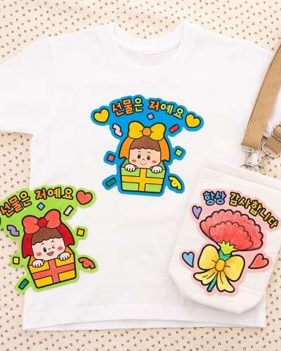 お母さんの日イベントステッカー カーネーション 誕生日 家族月 団体Tシャツ バッグ デコレーション 保育園 小学校 先生の日