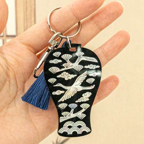 Traditional Mother-of-Pearl Keyring Craft - Korean Heritage Gift