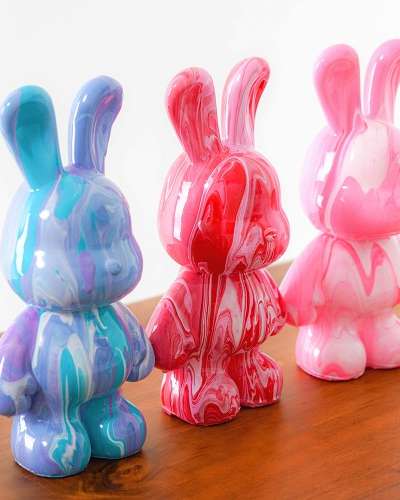 ただひとつの作品 ウサギぬいぐるみ フルイドアート ポーリングアート アートキット