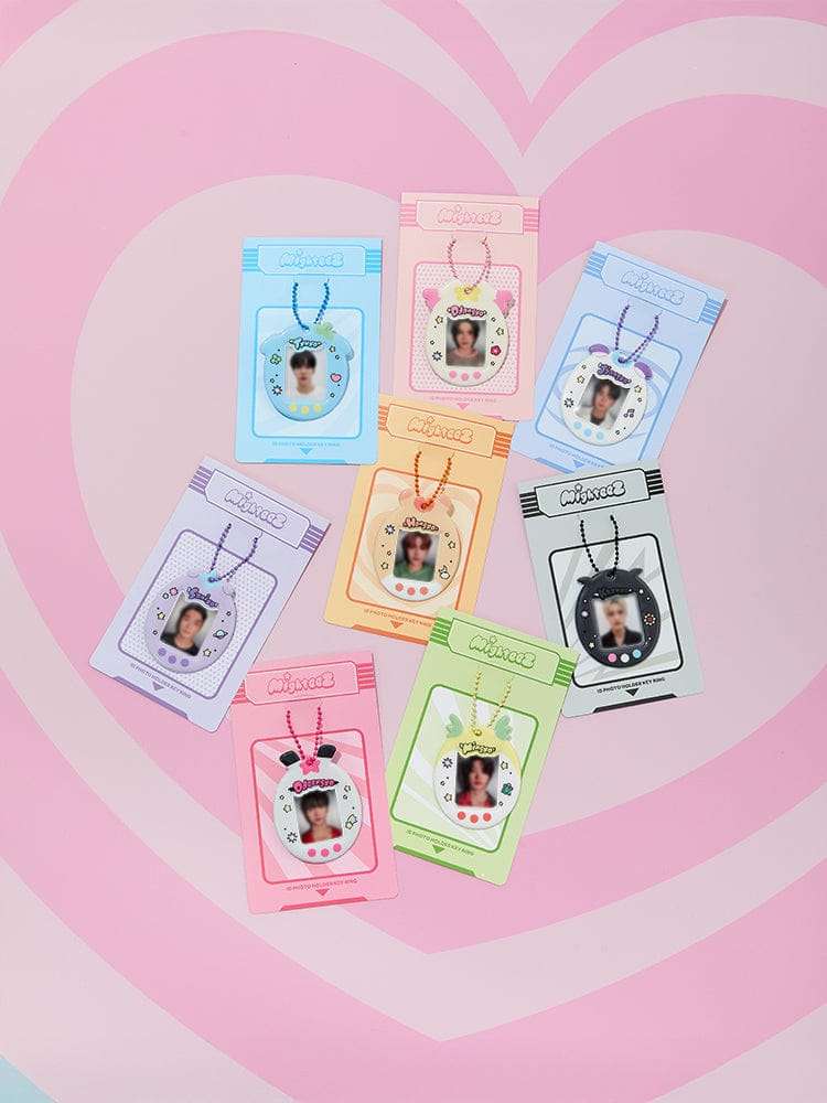 MIGHTEEZ ID Photo Holder Keyring
