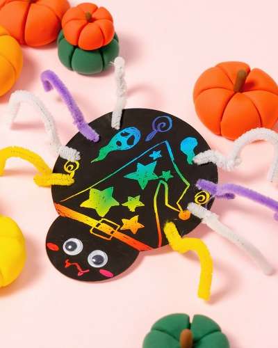 DIY Halloween Spider Scratch Paper Art Kit