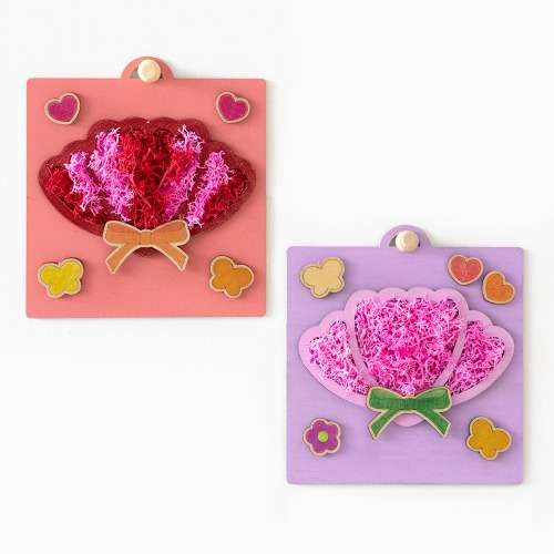 Carnation DIY Moss Frame Kit - Parents' Day Craft Activity