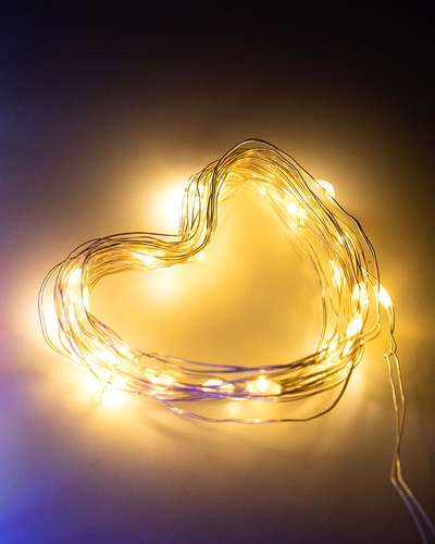Emotional Wire Bulb LED String Lights Christmas Tree Lights 10-Bulb 30-Bulb