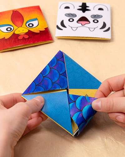 Four Guardians Ddakji Set - Traditional Folk Game