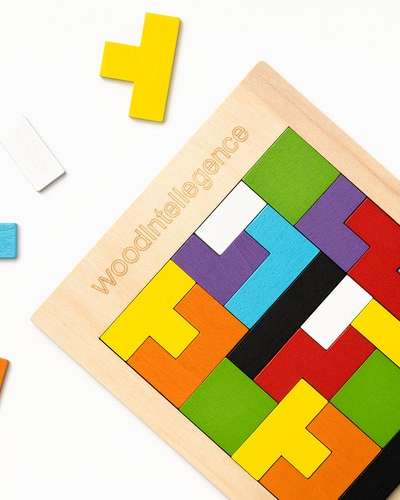 Natural Wood Pentomino Tangram Shape Puzzle 26 Pieces