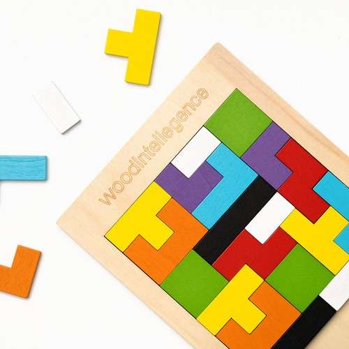Natural Wood Pentomino Tangram Shape Puzzle 26 Pieces