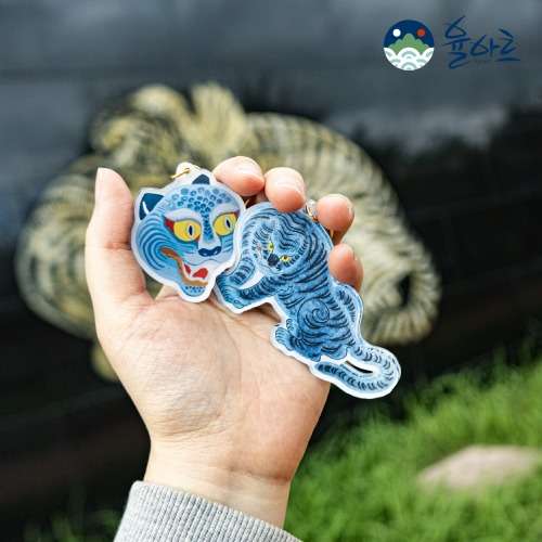 Minhwa-Inspired Acrylic Keyring Tiger Flower AirPods Keyring Car Key Keyring