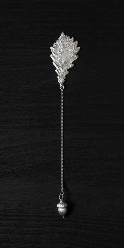 Sawtooth Oak Leaf Bookmark