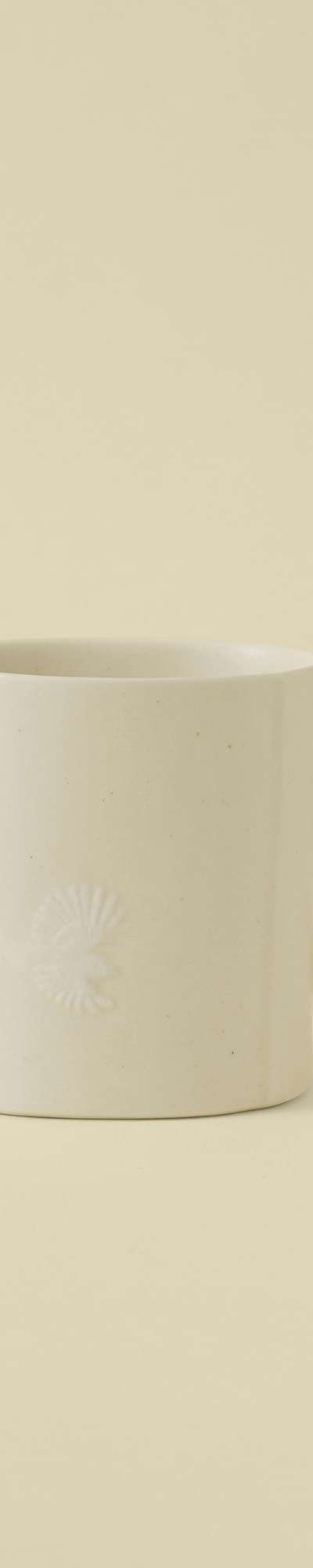 Water Magpie Tea Cup