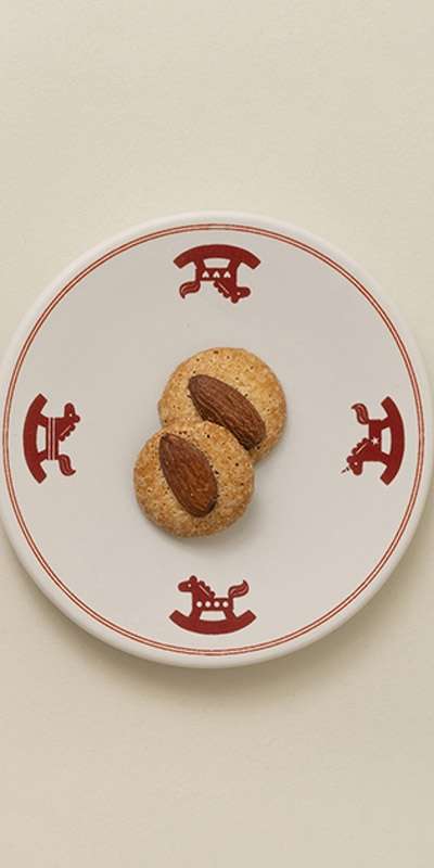 Round Dasik Plate - Year of the Red Horse Edition