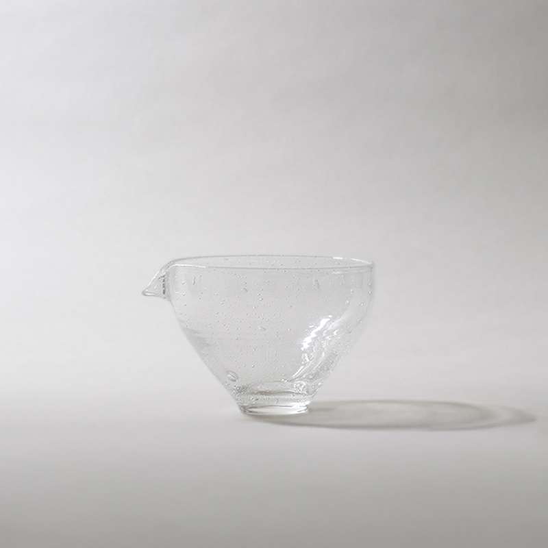 Misty Bubble Glass Tea Pitcher