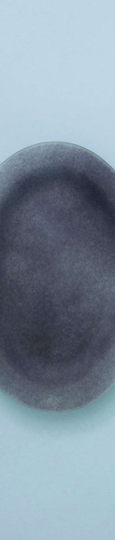 Matt Powdery OU Wing Oval Plate S - Dark Navy