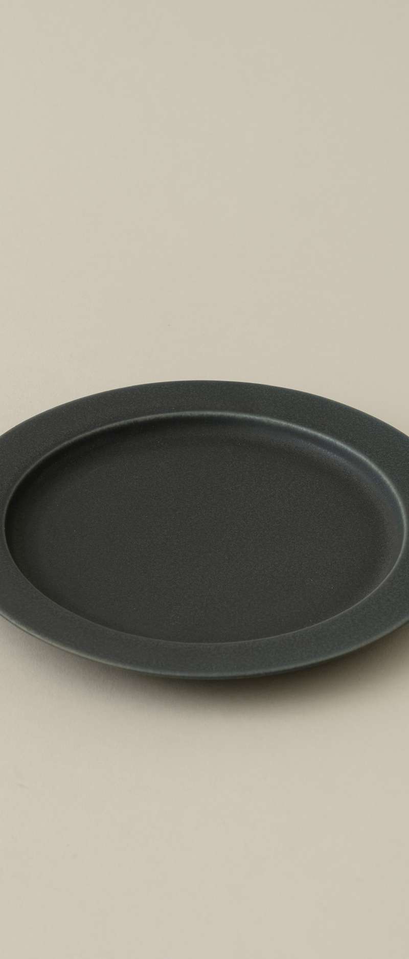 Unjour Apresmidi Plate M