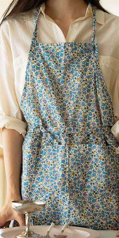 Patterned Apron - Small Flowers