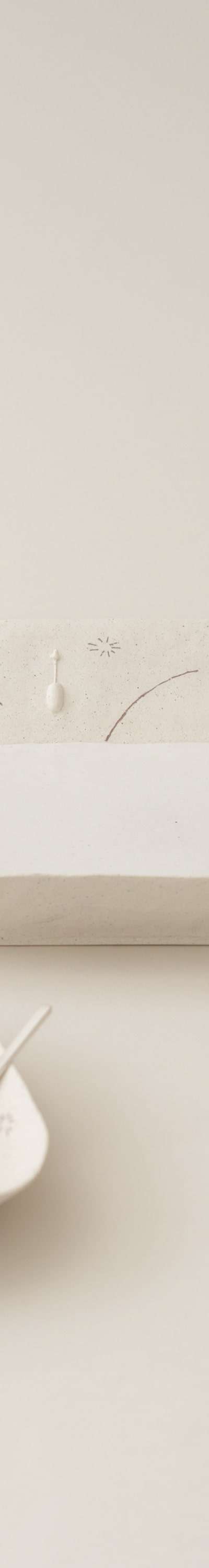 Spring News Plate L