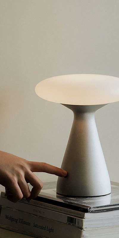 KONOS Portable Lamp
