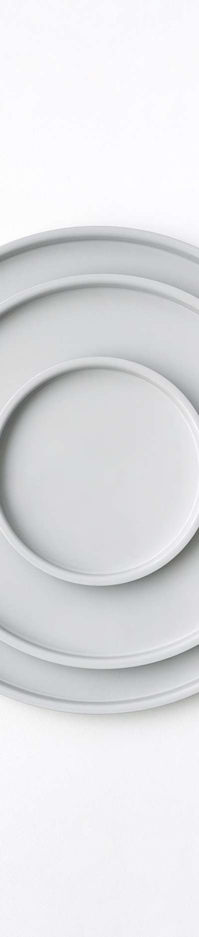 Colored Aluminum Round Tray - Dove White