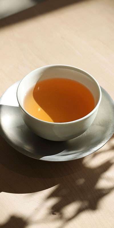 Plain Tea Cup + Tin Tea Saucer Set