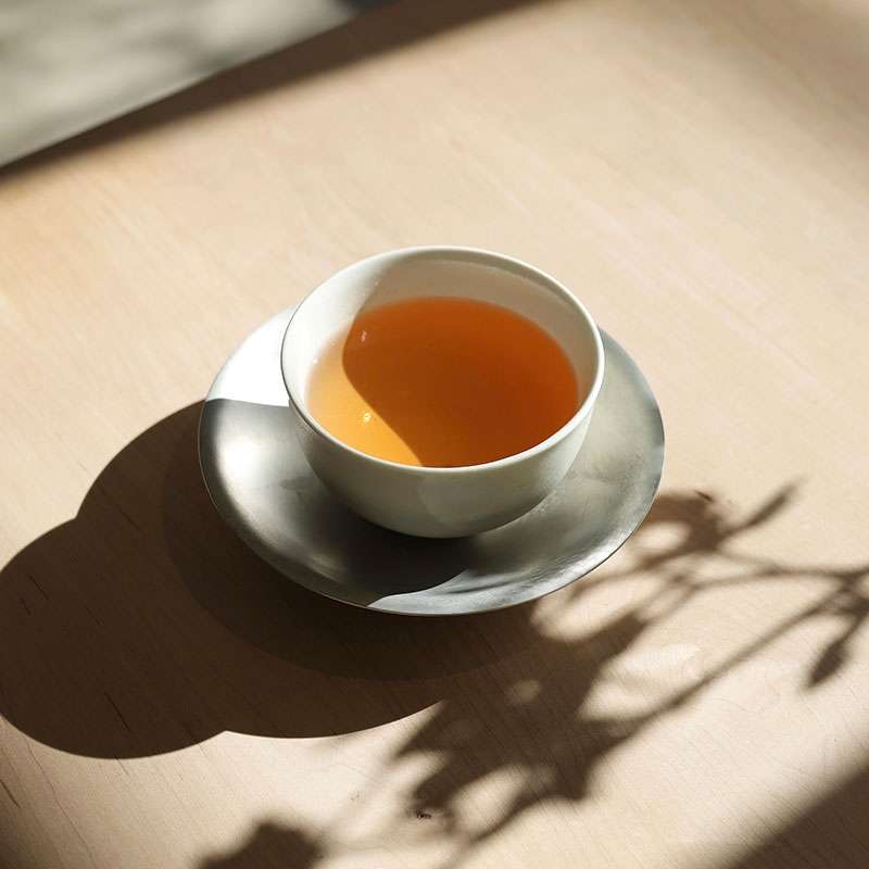 Plain Tea Cup + Tin Tea Saucer Set
