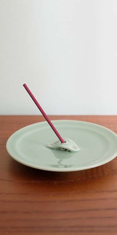 Green Leaf Incense Holder