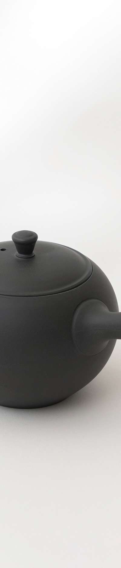 Black Teapot Side Handle M