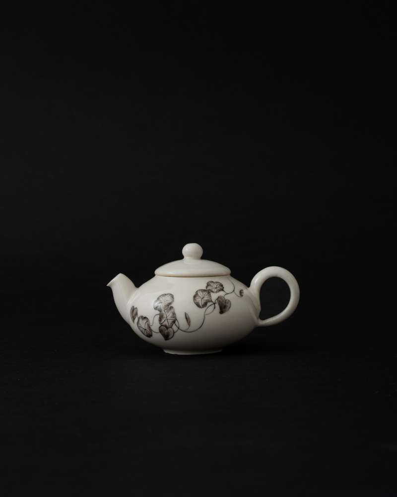Supporter Morning Glory Teapot