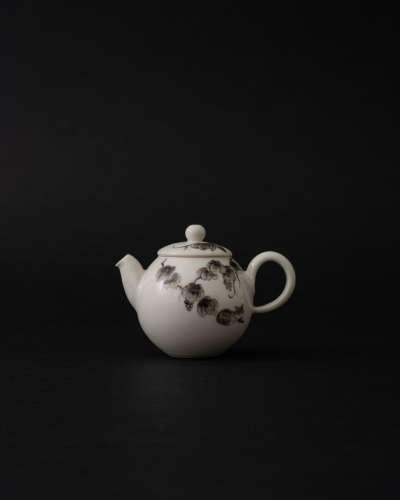 Dansan Grape Fox Teapot