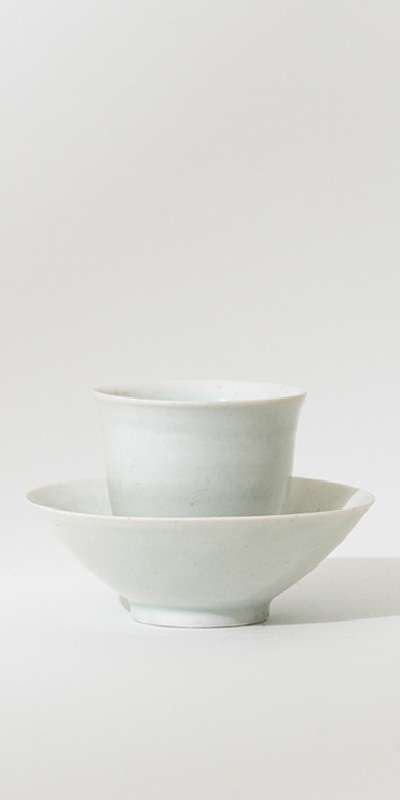 White Porcelain Tea Cup Set
