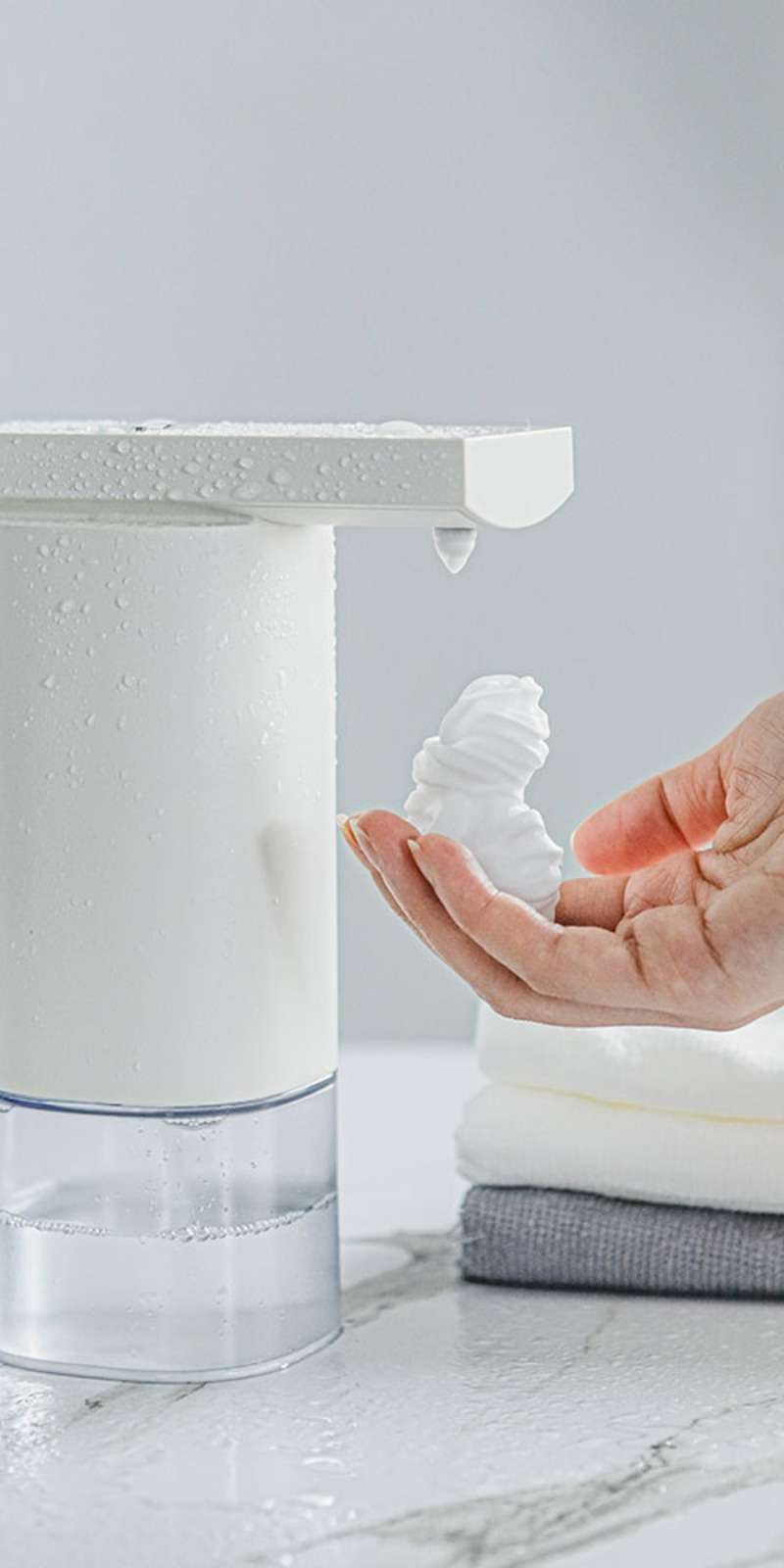 ±0 Auto Dispenser