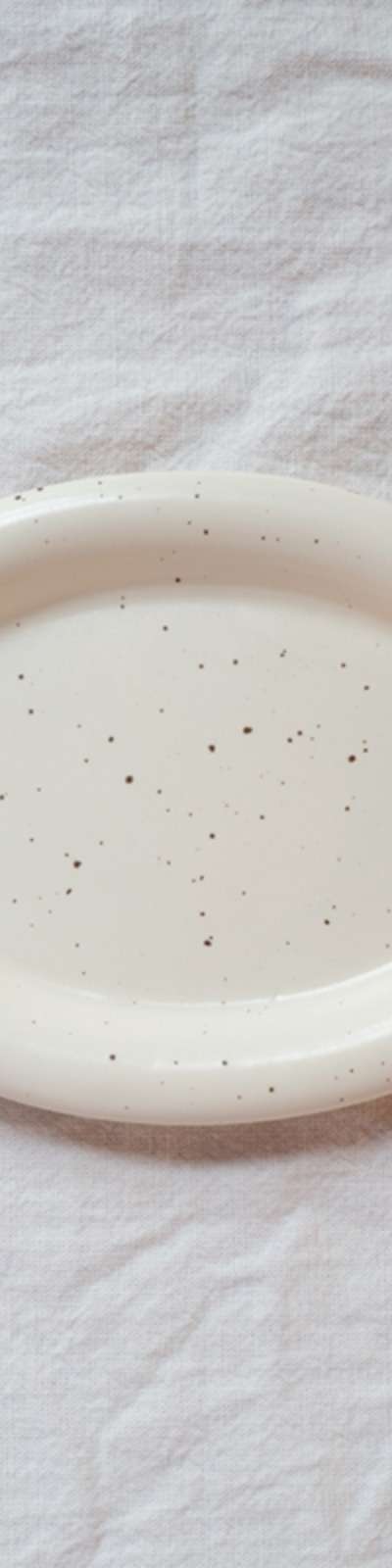 Still Life Natural Plate - Pepper (M/L)