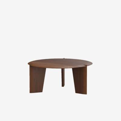 スティルライフ ウェッジ ラウンド テーブル 3 Legs